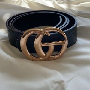 FAKE lookalike Gucci belt